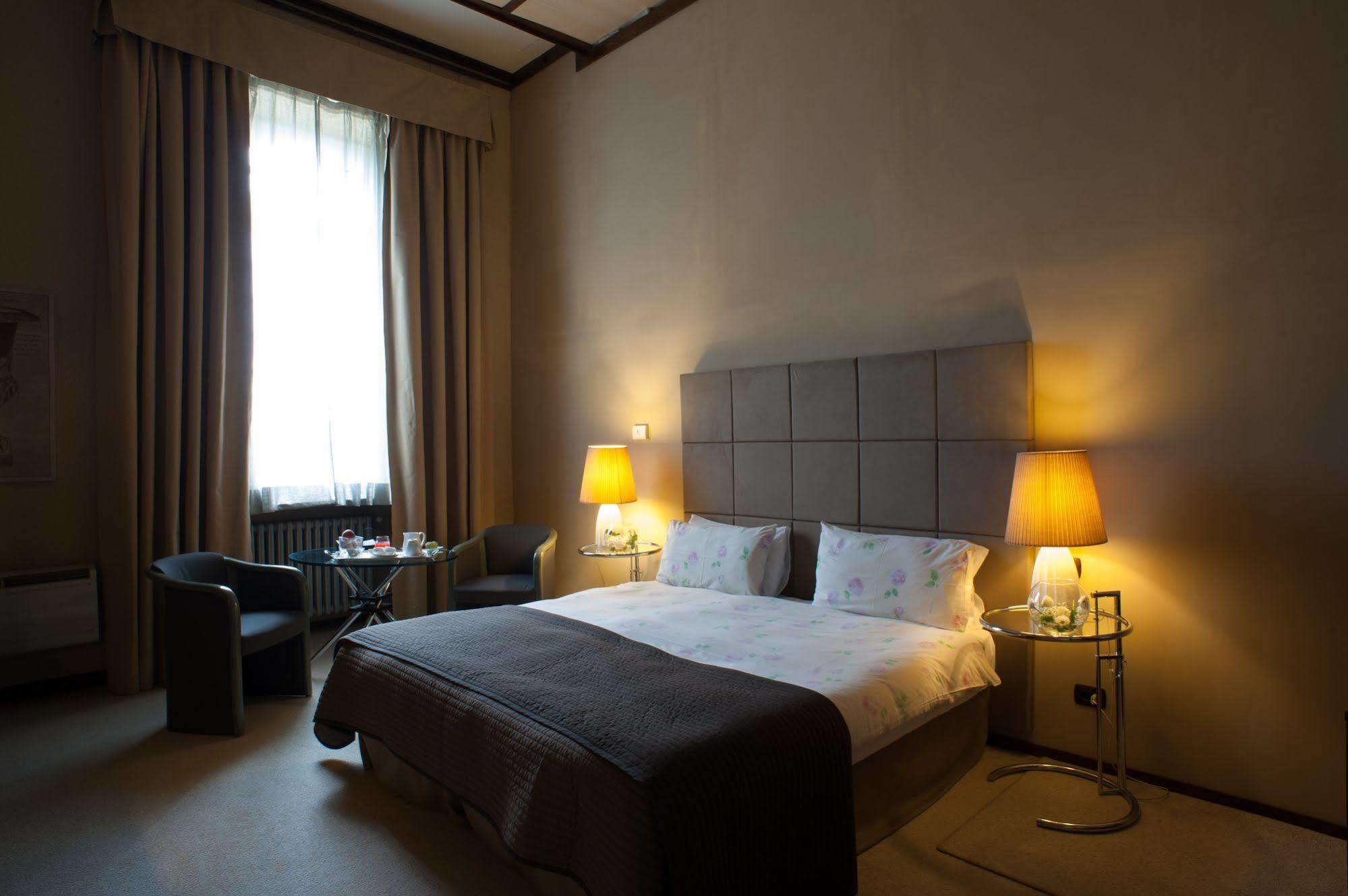 Relais Del Castello Di Oviglio Hotel Ngoại thất bức ảnh